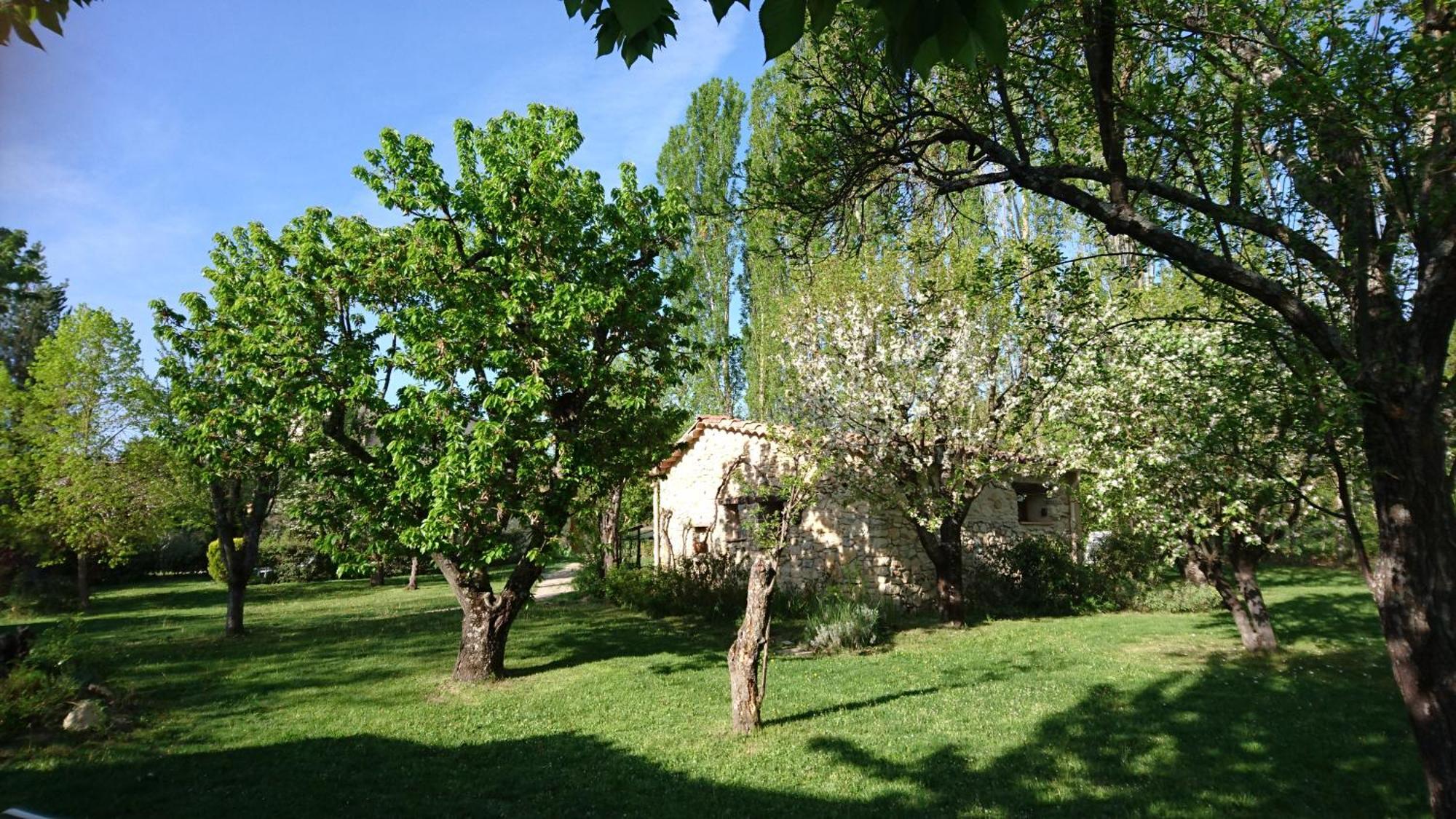 Les Maisons De Chante Oiseau Sigonce Oda fotoğraf