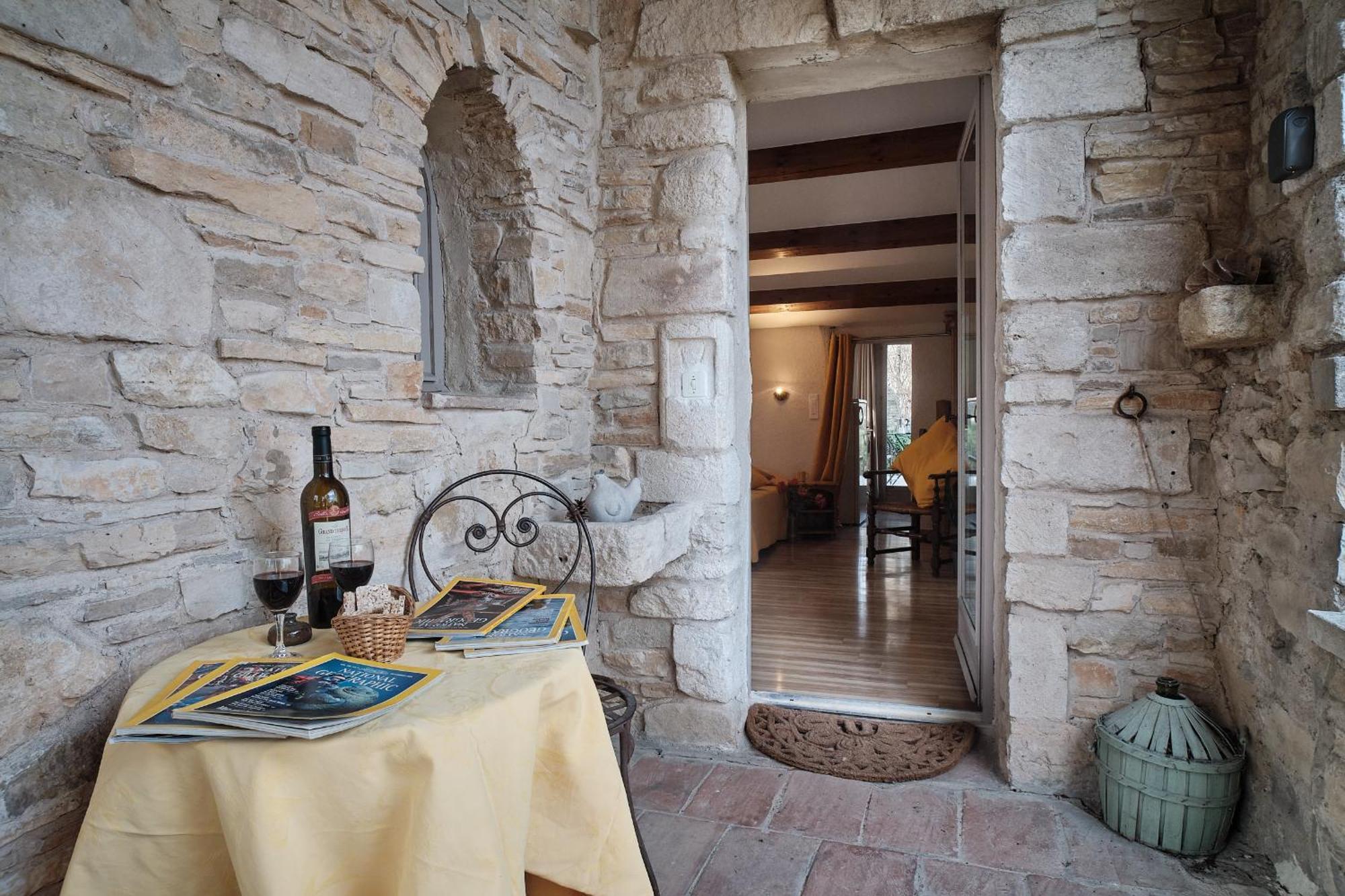 Les Maisons De Chante Oiseau Sigonce Dış mekan fotoğraf